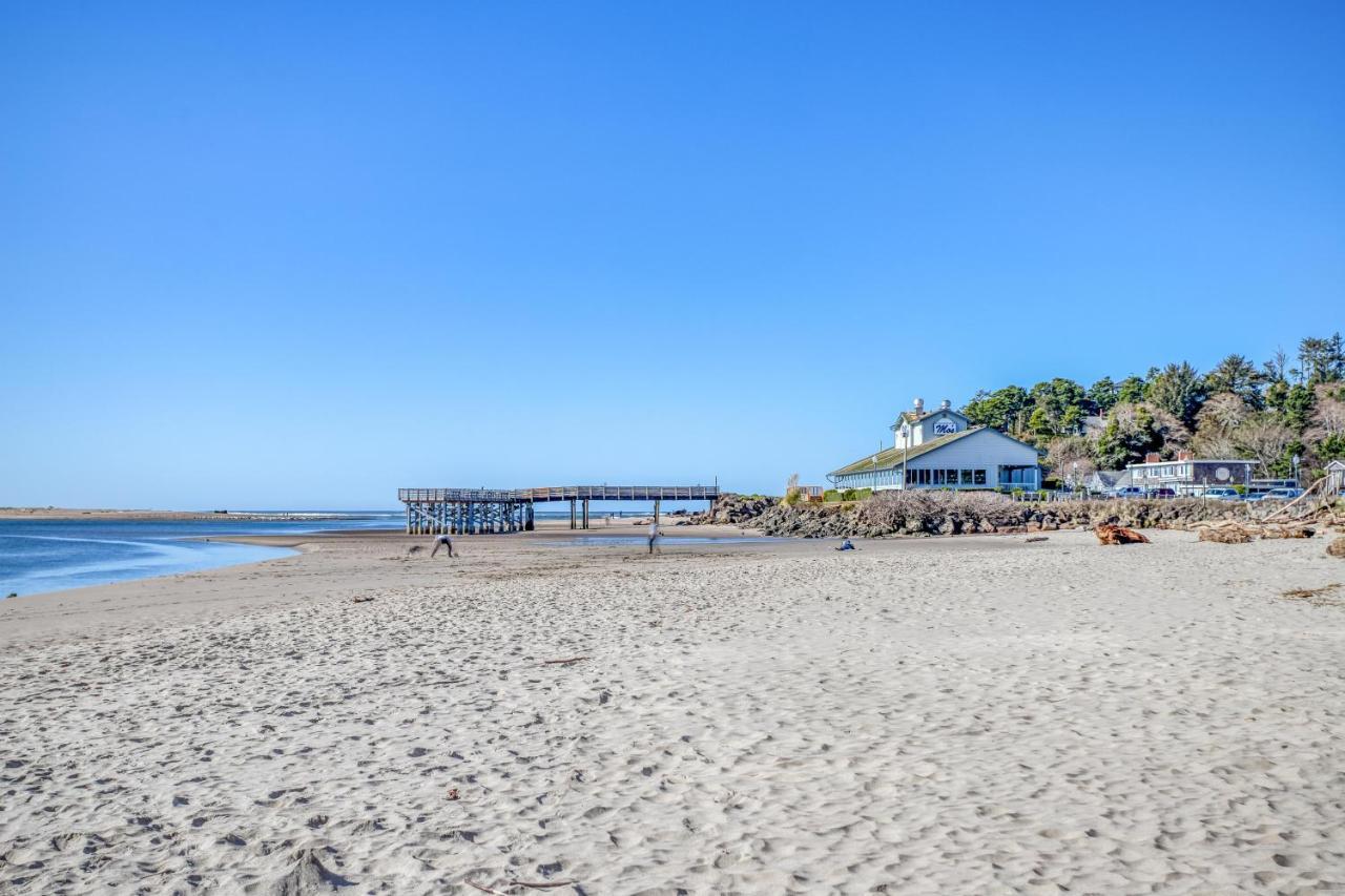 Dock Of The Bay 108 Villa Lincoln City Bagian luar foto