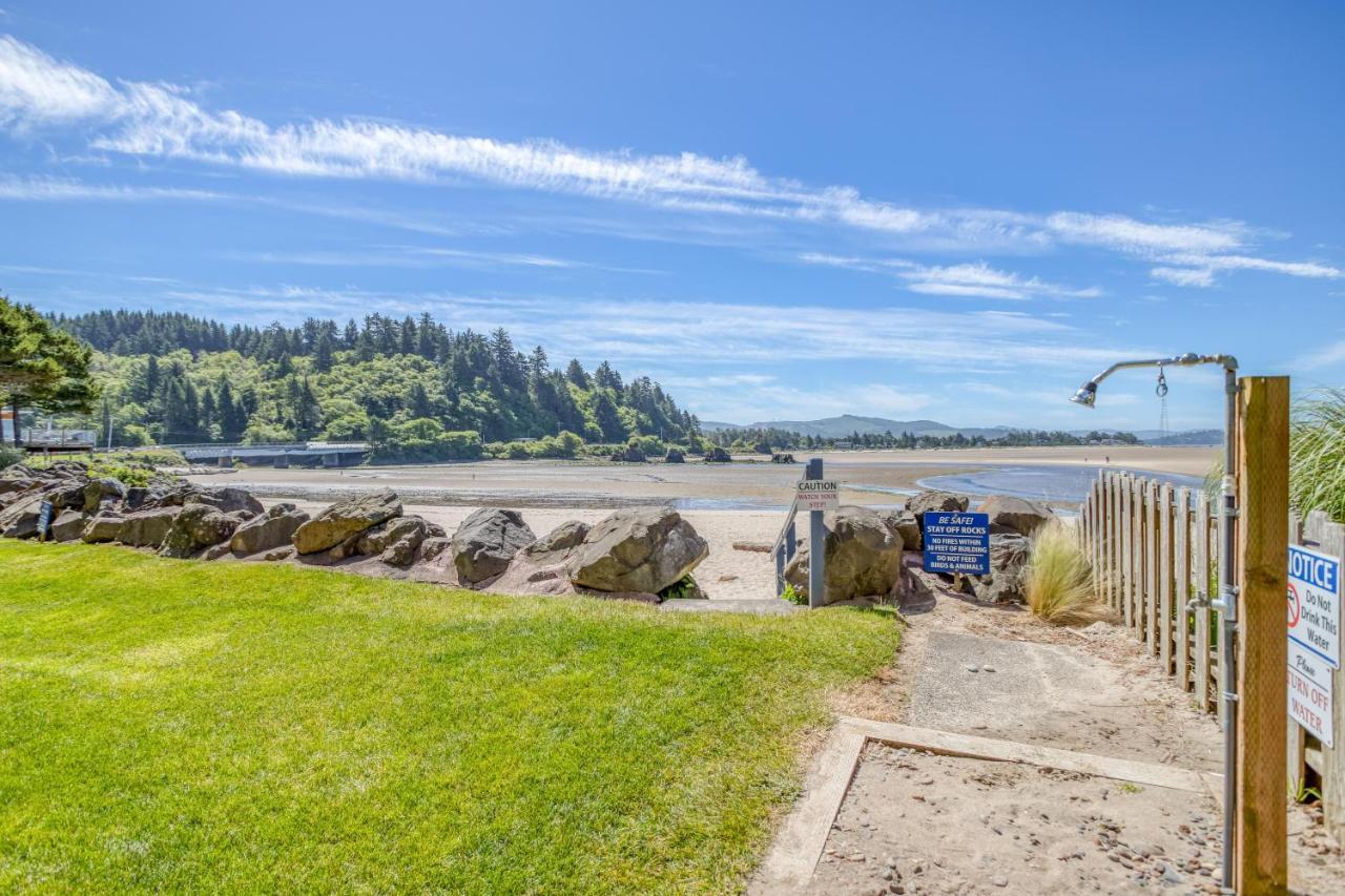 Dock Of The Bay 108 Villa Lincoln City Bagian luar foto