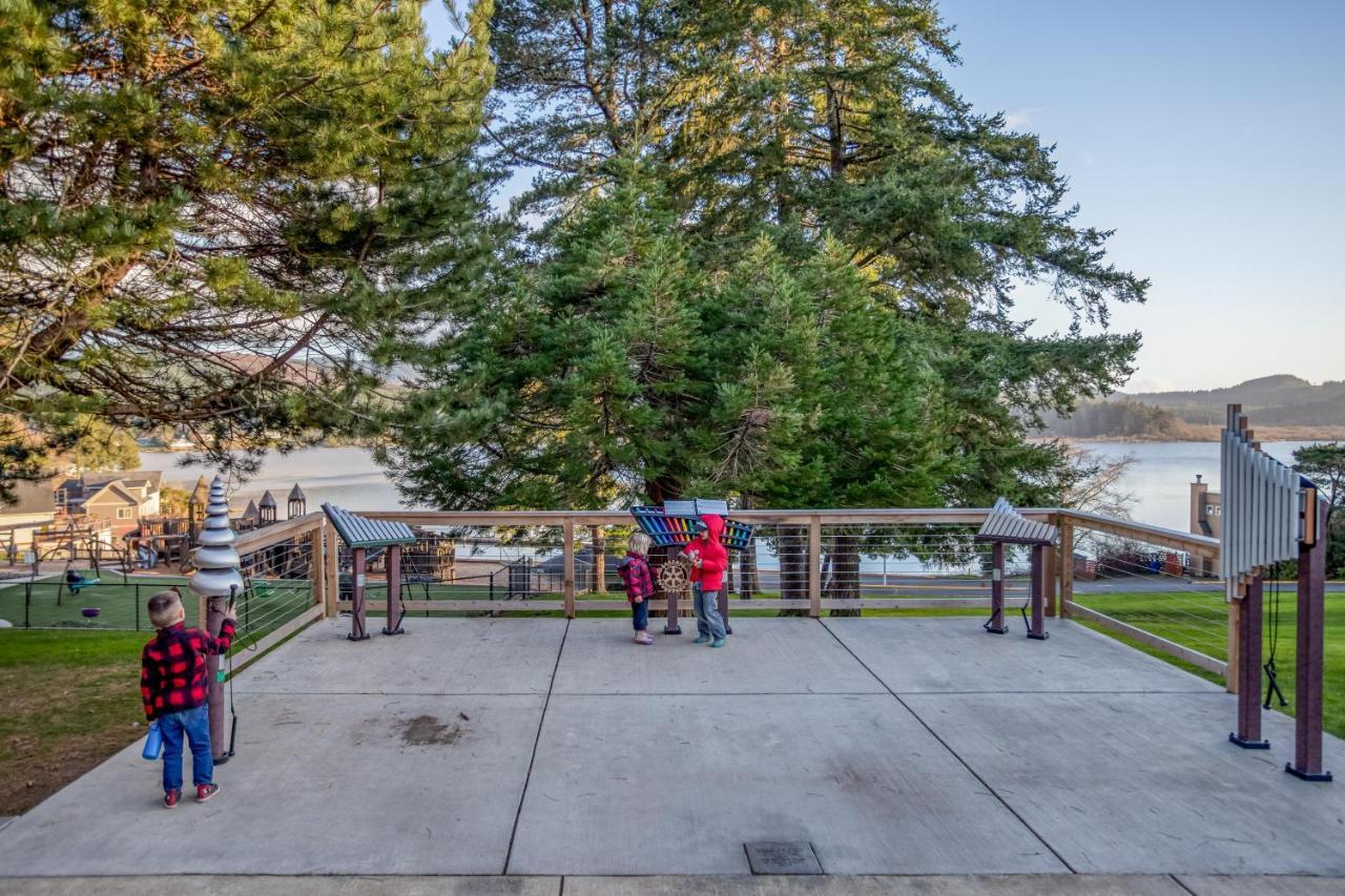Dock Of The Bay 108 Villa Lincoln City Bagian luar foto